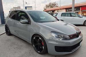 Volkswagen Golf GTI Golf 2.0 TSI 3p. GTI