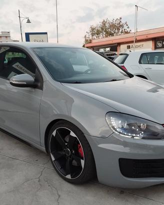 Volkswagen Golf GTI Golf 2.0 TSI 3p. GTI