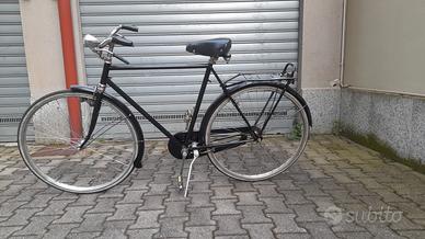 taurus madello 27 anni 70