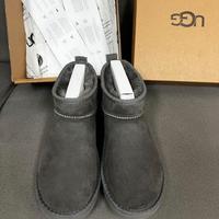 Stivali da neve UGG Mini, grigi / taglia 36