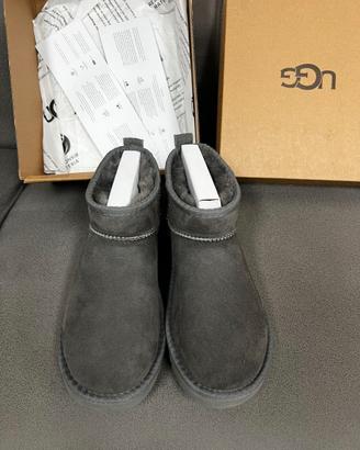Stivali da neve UGG Mini, grigi / taglia 36