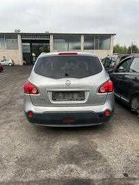 NISSAN QASHQAI 2 DCI per ricambi