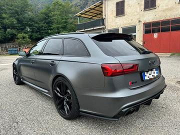 AUDI RS6 Avant 4.0 TFSI quattro tiptronic