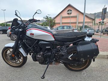 xsr700 