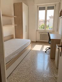 PIAZZA BOLOGNA - Stanza singola SPESE INCLUSE