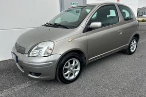 Toyota Yaris 1.0i 16V cat 3 porte Sol