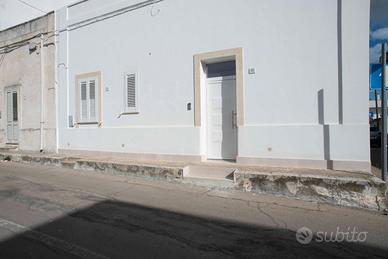 Appartamento ristrutturato piano terra Melendugno