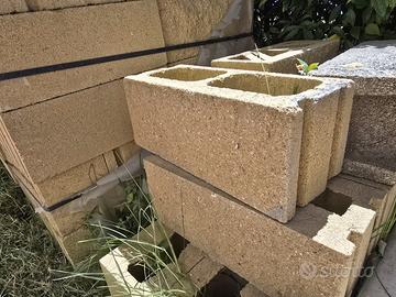 Blocchi splittati (20x40x20 cm) gialli- pancale