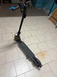 Monopattino Xiaomi pro 2