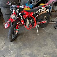 RICAMBI SWM SM 125 R 2021-2025