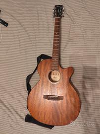 Chitarra acustica CORT