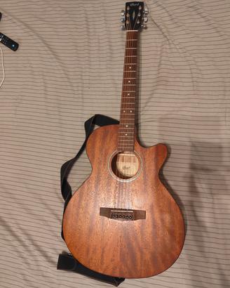 Chitarra acustica CORT