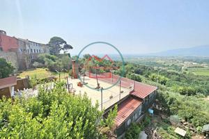 Immobile di 351 m² con 3 locali a Montecarlo