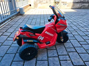 Moto a batteria Peg Perego