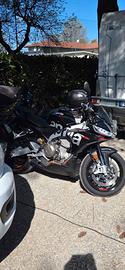 aprilia tuono 660 factory 