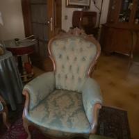 Divano + 2 poltrone stile neoclassico