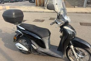 Honda SH Mode 125 Nero, sempre tagliandato!
