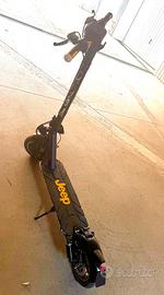 Monopattino elettrico jeep urban camou 