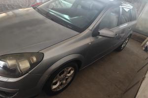Opel Astra SW