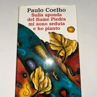 Sulla sponda del fiume piedra mi sono seduto e ho