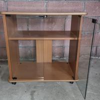 MOBILE CON ANTE IN VETRO