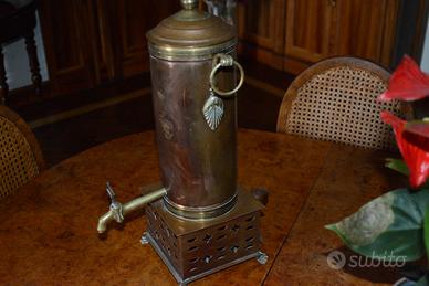 Samovar Russo a braci di carbone