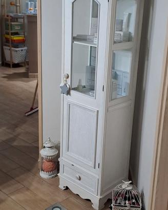 Vetrina stile  shabby