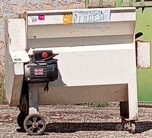 Sgrappolatrice per uva 