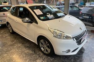 Peugeot 208 1.4 VTi 95 CV 3p. Allure