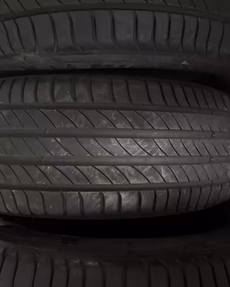 gomme usate 2156016 Estivo MICHELIN - PRIMACY 4 - 