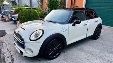 Mini 2.0 Cooper SD Hype 5 porte