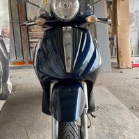 Beverly 250 i.e. Tourer