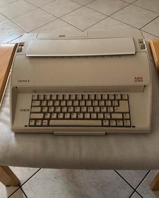 Macchina da scrivere