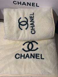 Set asciugamano e telo bagno CHANEL in due pezzi