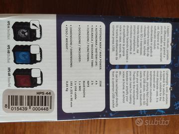 Cassa musica con microfono