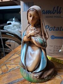 statua Madonna presepe 