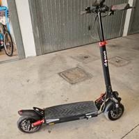monopattino elettrico 