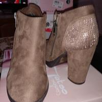 stivaletto con strass