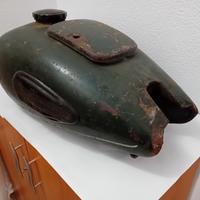 Sidecar M72 e Dnepr serbatoio