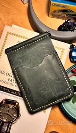 Portafoglio da uomo fatto a mano con fermasoldi