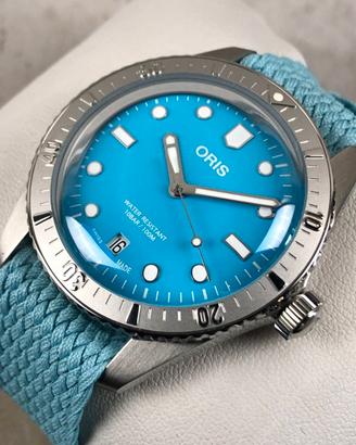 Oris Divers Sixty-Five Cotton Candy Automatic Blue