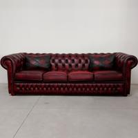 Divano chesterfield quattro posti bordeaux vintage