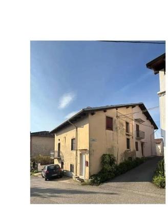 Immobile in asta di 209 m² con più di 5 locali a C