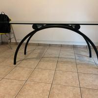 Tavolo in vetro temperato