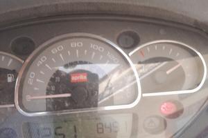 Aprilia Scarabeo 200E
