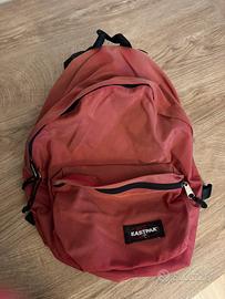 Zaino Eastpak rosso