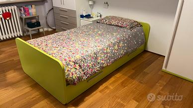 Letto singolo con cassettoni + materasso