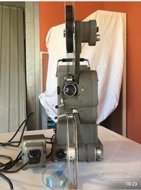 Storico proiettore Bolex Paillard G16 