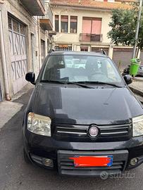 FIAT Panda 1.3 MJT 16V DPF 4x4 Climbing