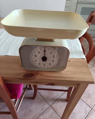bilancia vintage e elettrica